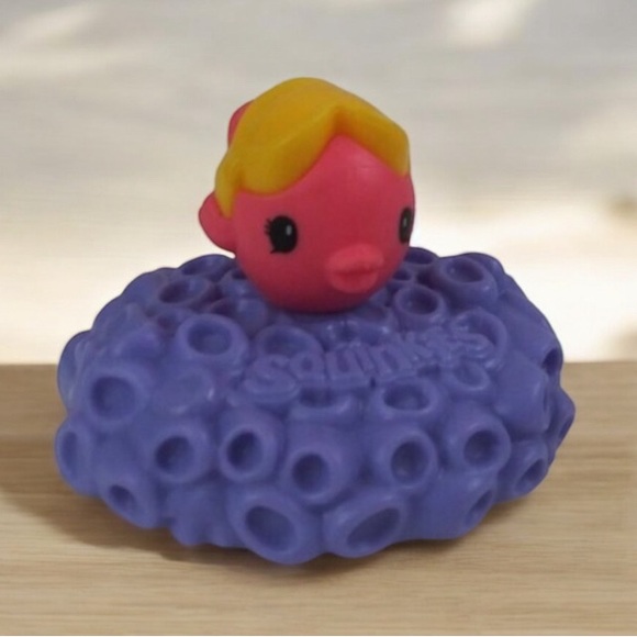 2/$20 NEW IN BAG McDonald's Happy Meal Littlest Squinkies Fish Toy 2012 - Picture 2 of 5